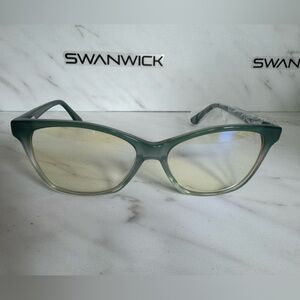Swanwick glasses